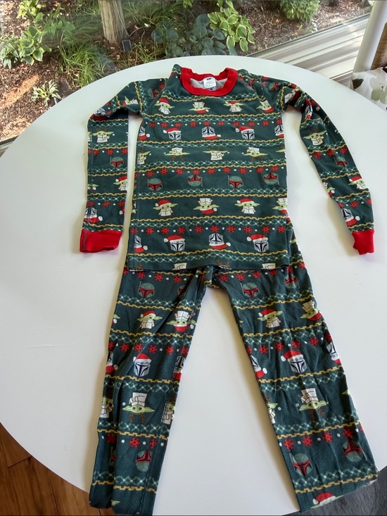 Hanna Andersson Other - Kids Green Star Wars The Mandalorian Holiday Pajama Set